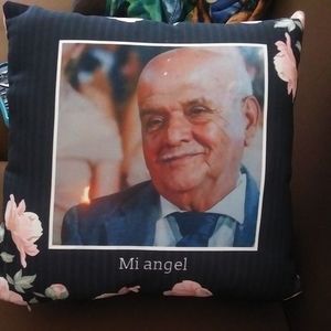 Meet your Posher, Roxana